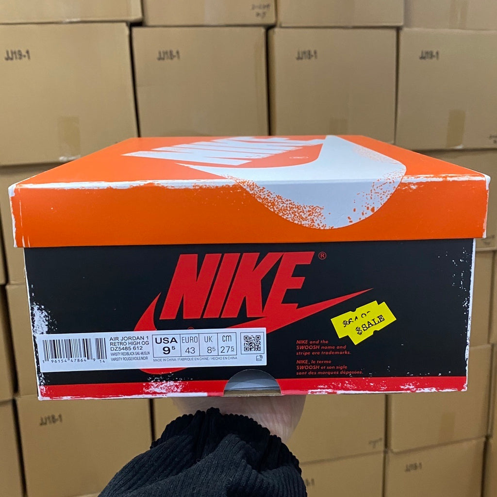 Jordan 1 Retro High OG "Lost & Found"