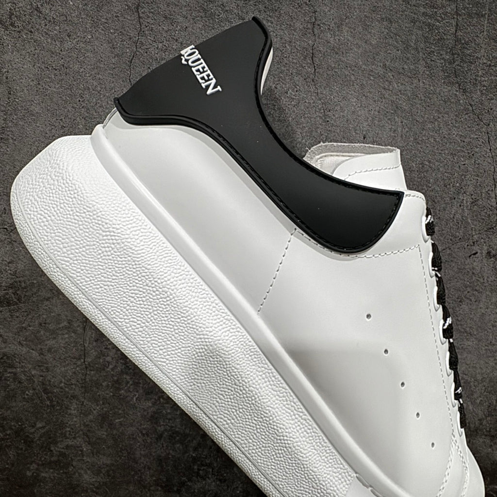 Alexander McQueen Oversized "White Black"