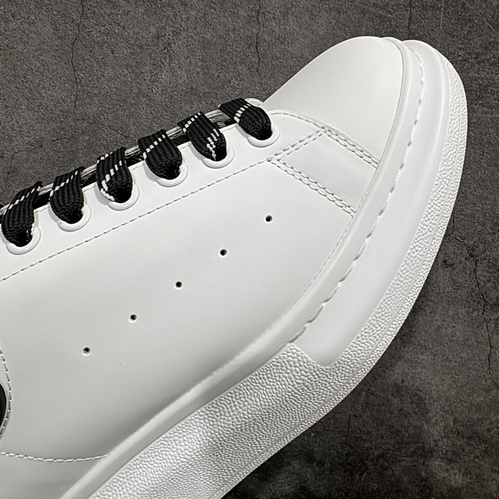 Alexander McQueen Oversized "White Black"