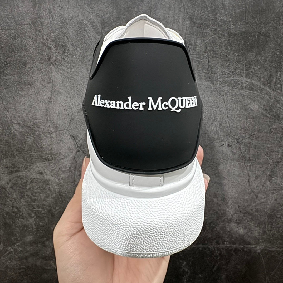 Alexander McQueen Oversized "White Black"