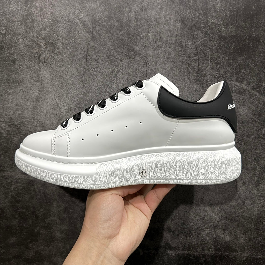 Alexander McQueen Oversized "White Black"