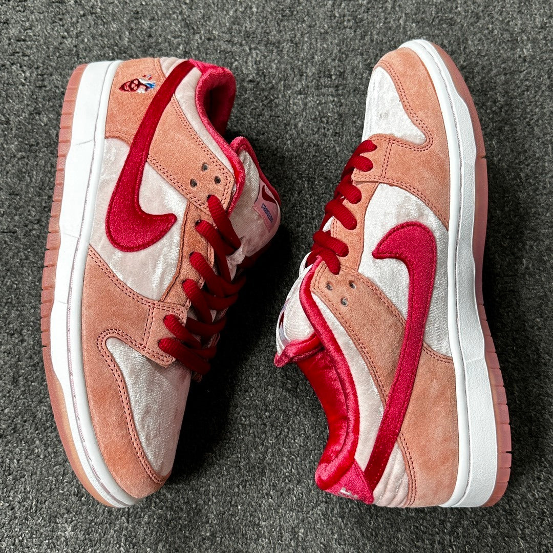 Nike SB Dunk Low x StrangeLove Skateboards