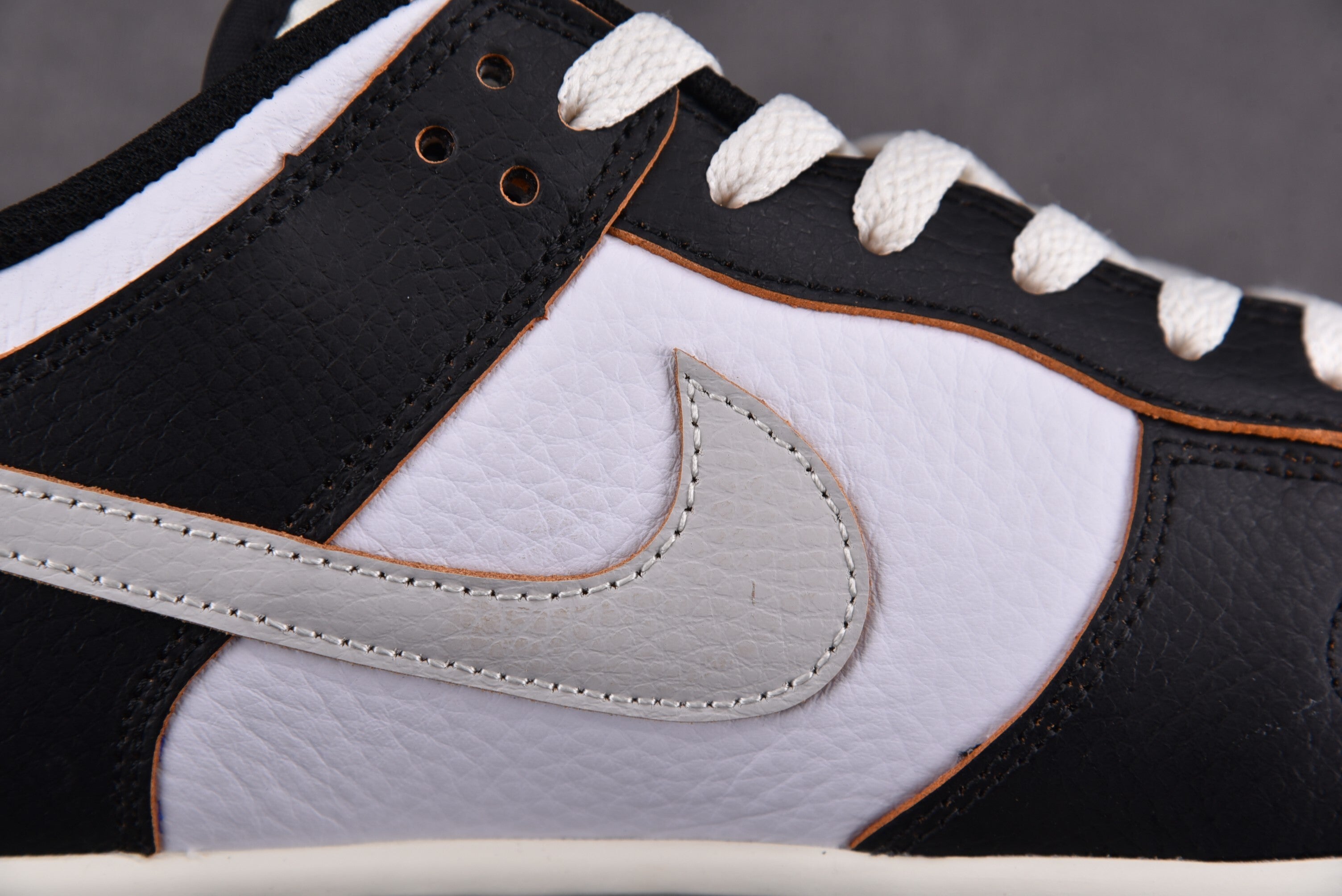 Nike SB Dunk Low HUF "San Francisco"