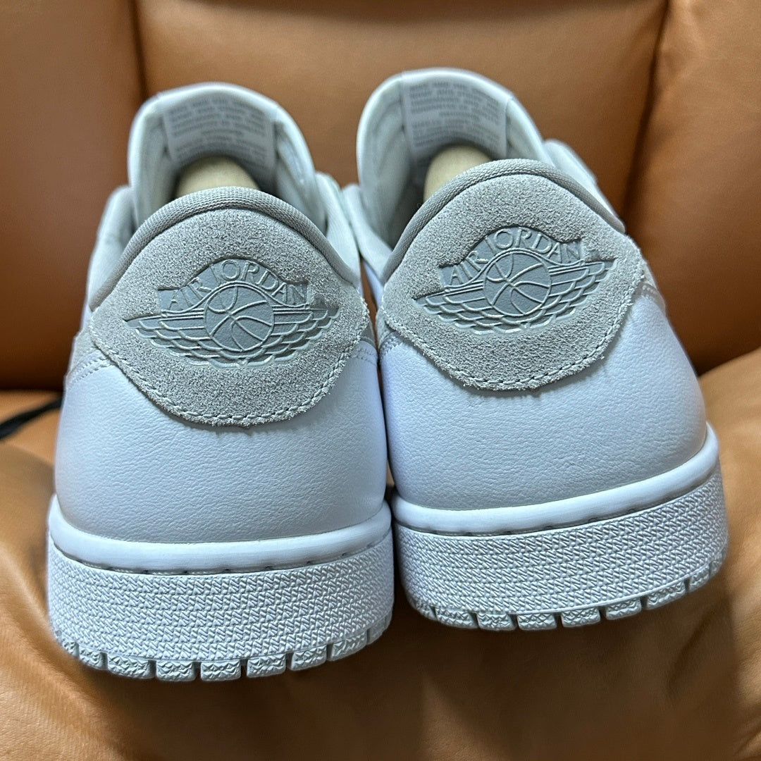 Air Jordan 1 Retro Low OG "Neutral Grey"