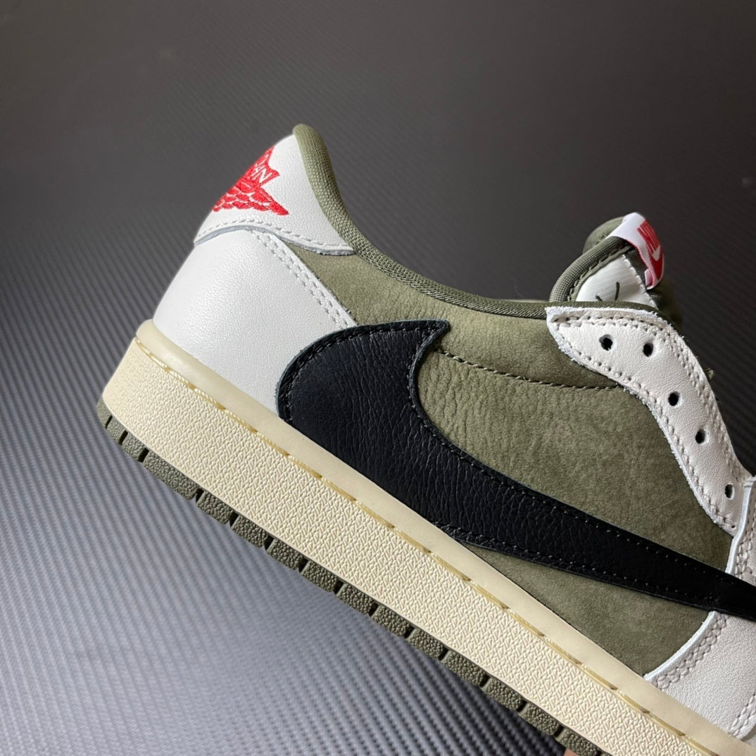 Jordan 1 Retro Low OG SP x Travis Scott "Medium Olive"