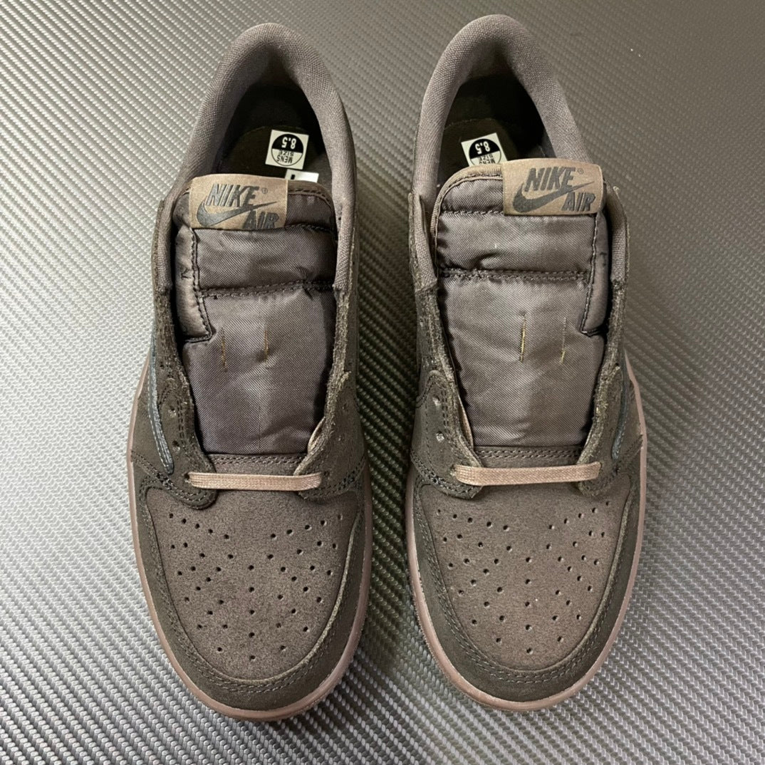 Air Jordan 1 Retro Low OG SP x Travis Scott "Velvet Brown"