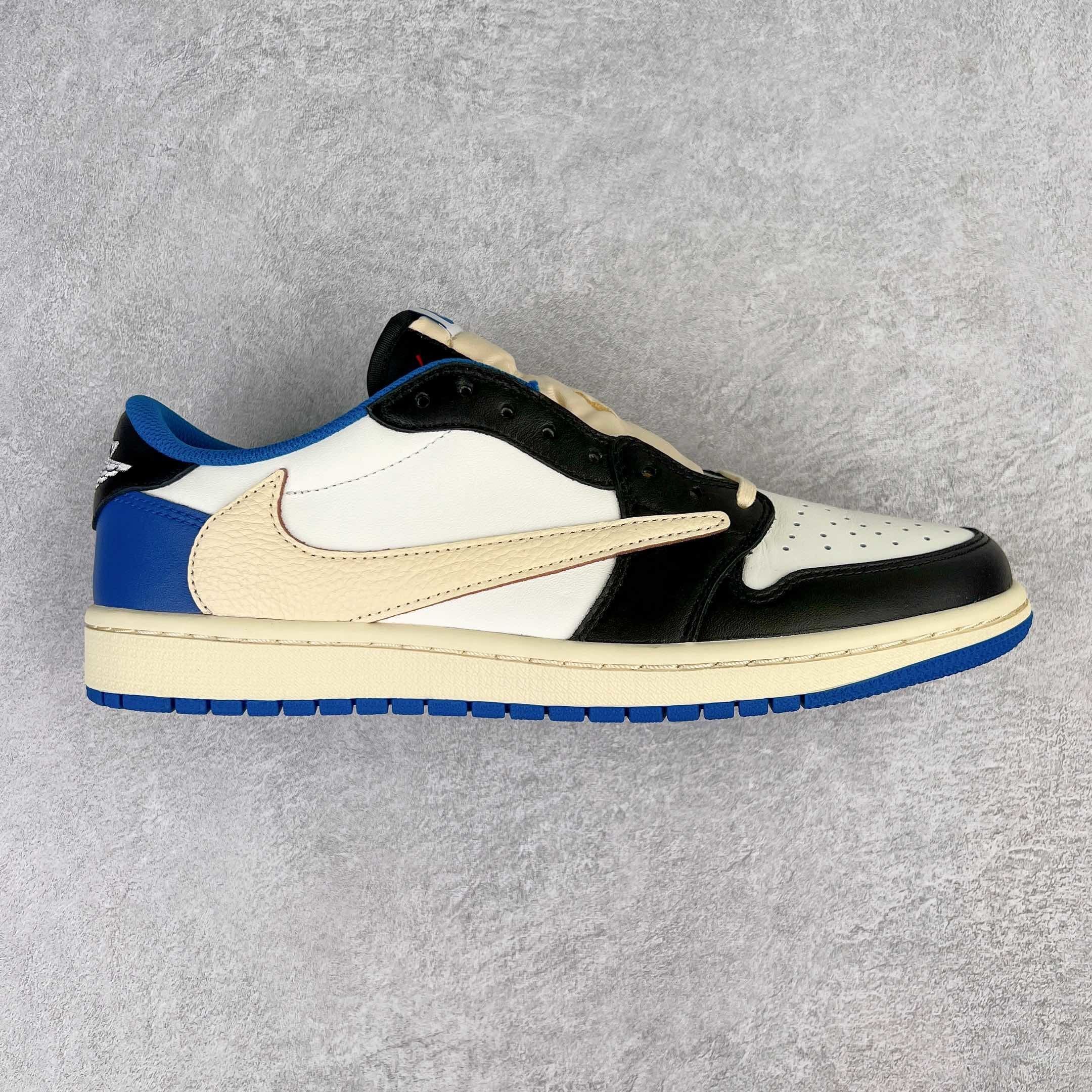 Jordan 1 Retro Low OG SP Fragment x Travis Scott