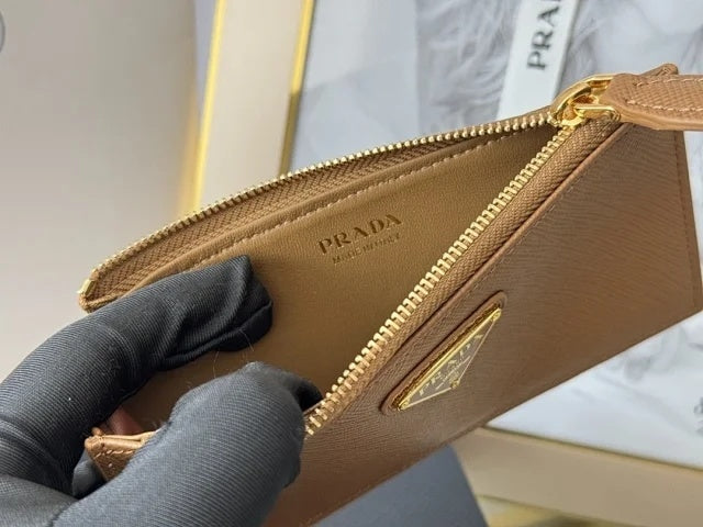 Carteira Prada Saffiano