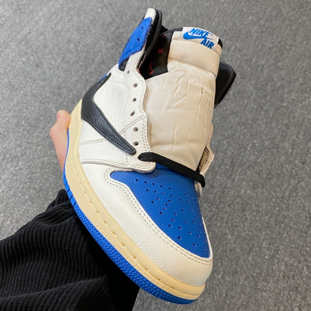 Air Jordan 1 Retro High OG SP Fragment x Travis Scott