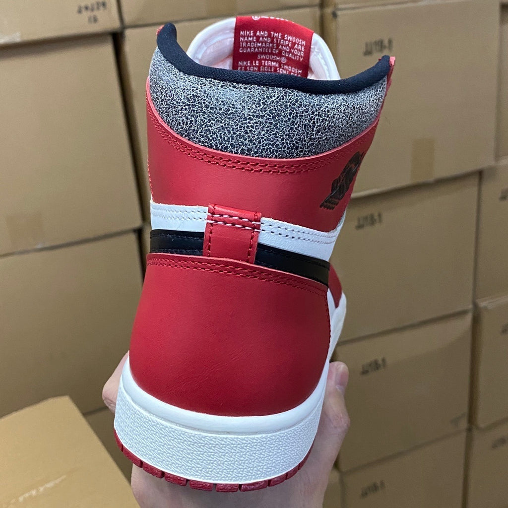 Jordan 1 Retro High OG "Lost & Found"